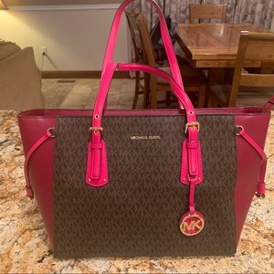 Michael Kors shoulder bag